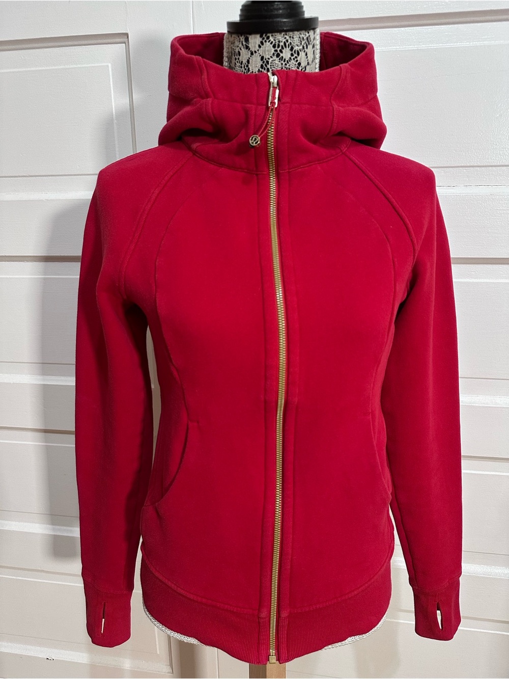 Rare Lululemon Scuba Hoodie Light Cotton Fleece Size 6 Dark Red Gold $128